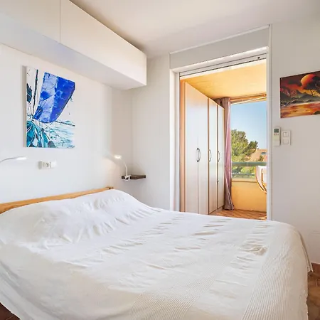 Les Regates-10 By Interhome *