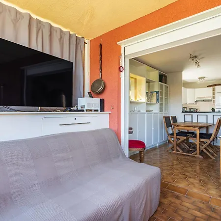 Apartamento Les Regates-10 By Interhome